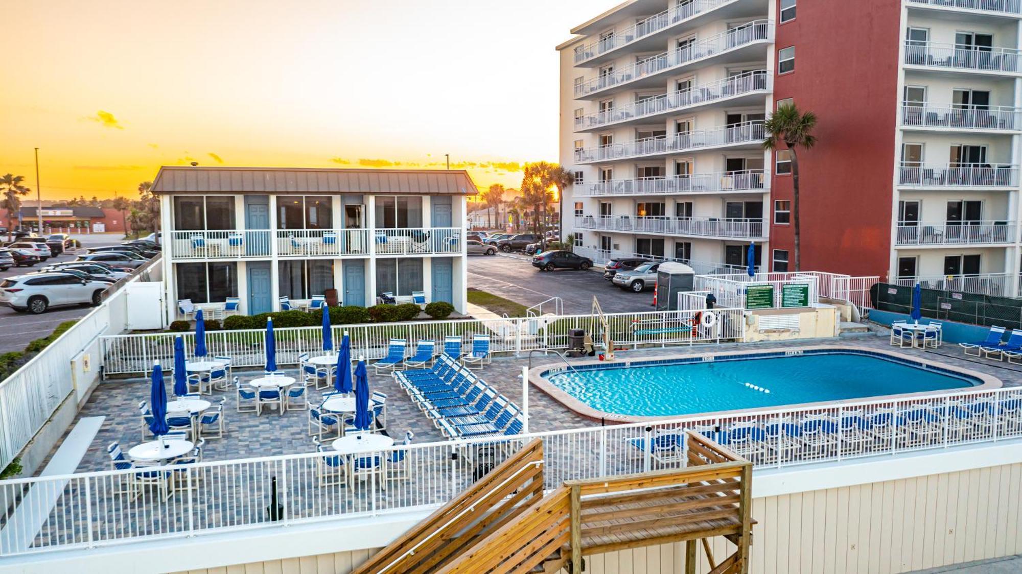 Fantasy Island Resort, Daytona Beach Shores ภายนอก รูปภาพ